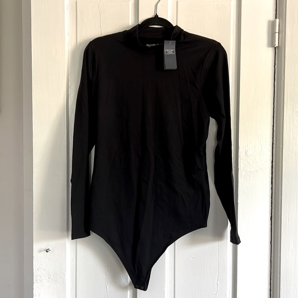 Abercrombie & Fitch Pants - NWT 🎊 Abercrombie & Fitch Soft Collection XL Bodysuit